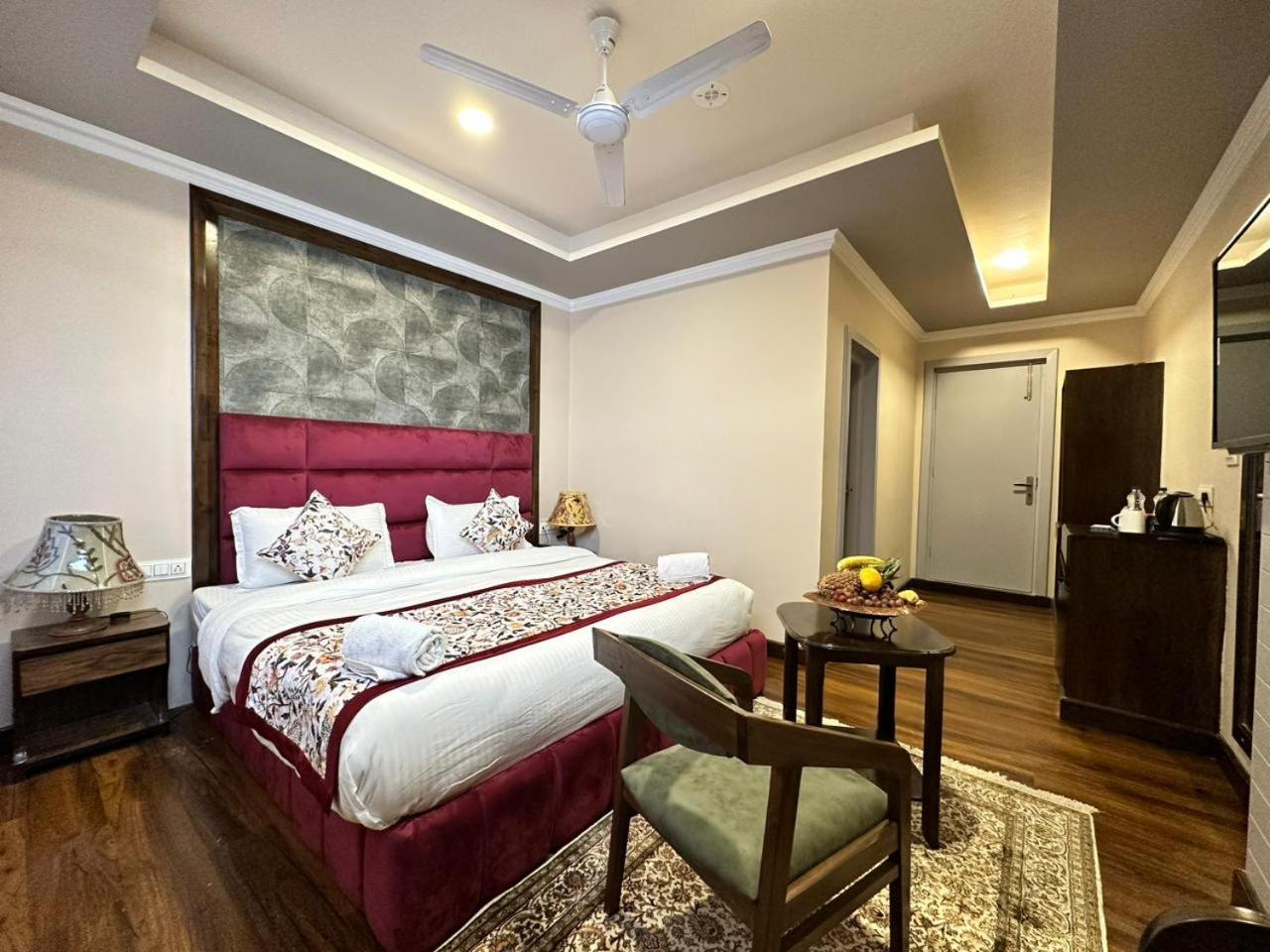 Srinagar Group Of Hotels 外观 照片
